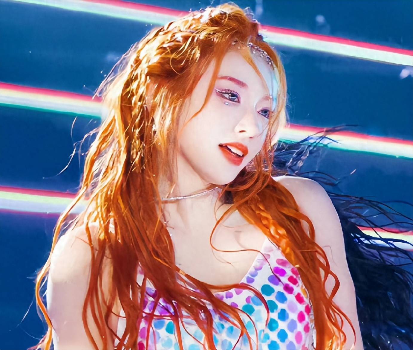 程潇在了不起舞社摔倒骨折，依然坚守舞台，网友：打脸徐怀钰