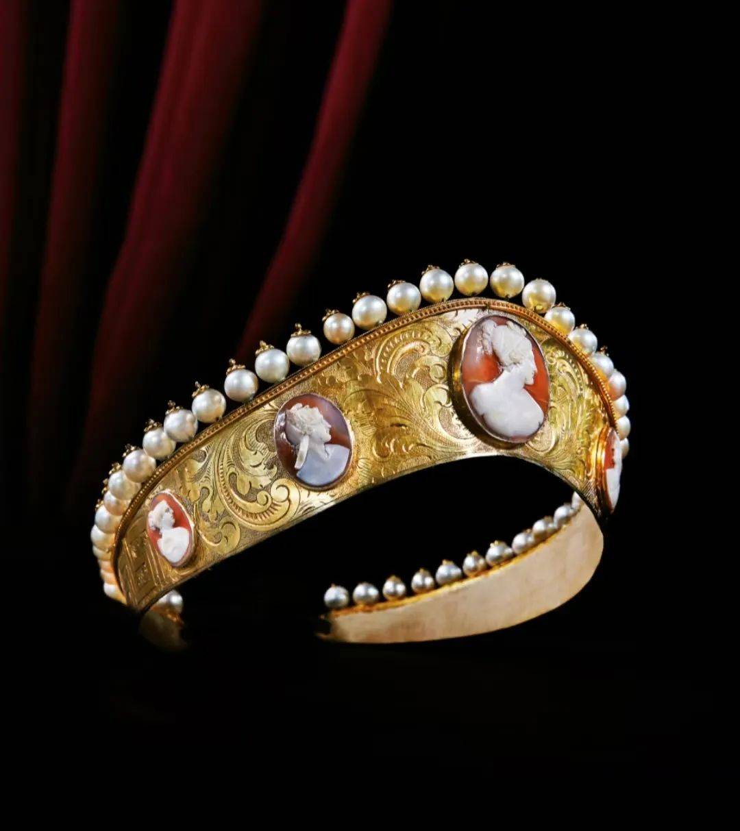 上海珠宝展接连开展，珠宝专业为何无人问津?