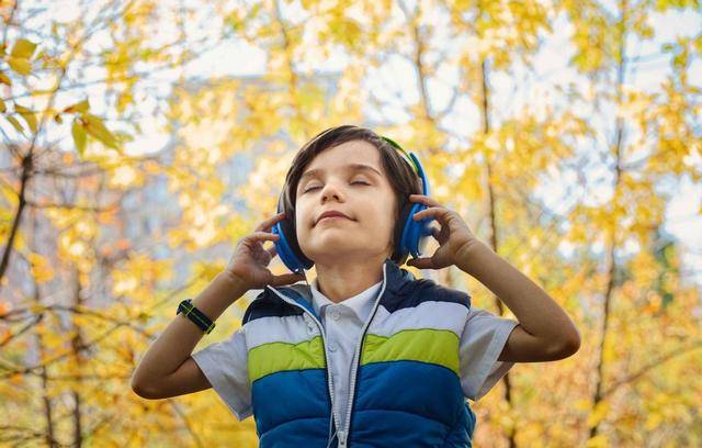 男孩越在这3个方面“富养”，长大后越能成功，你别养错了