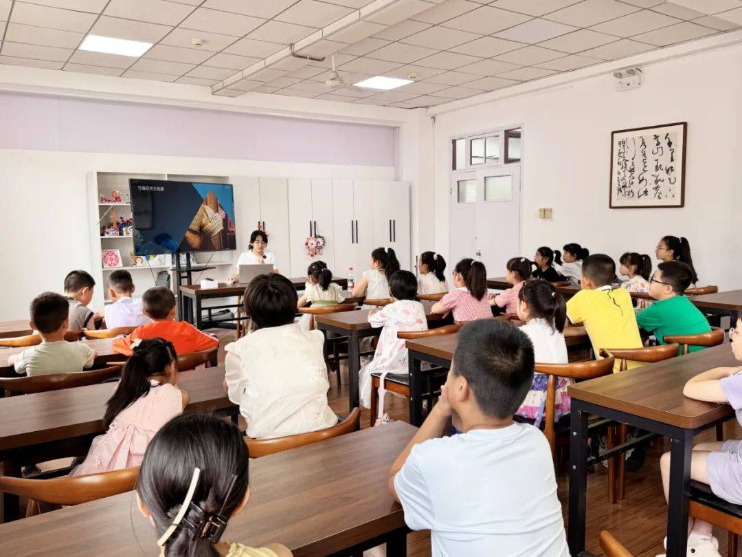 天图动态 | 竹韵匠心 铃动心弦——天水市图书馆开展竹编风铃 DIY 制作活动