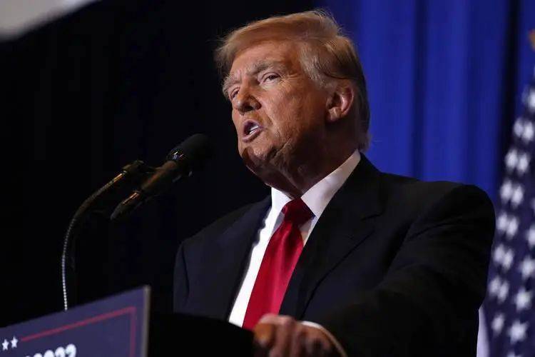 特朗普迫不及待公布，中国友国已倒戈，送195亿大单，助美解决卡脖子问题