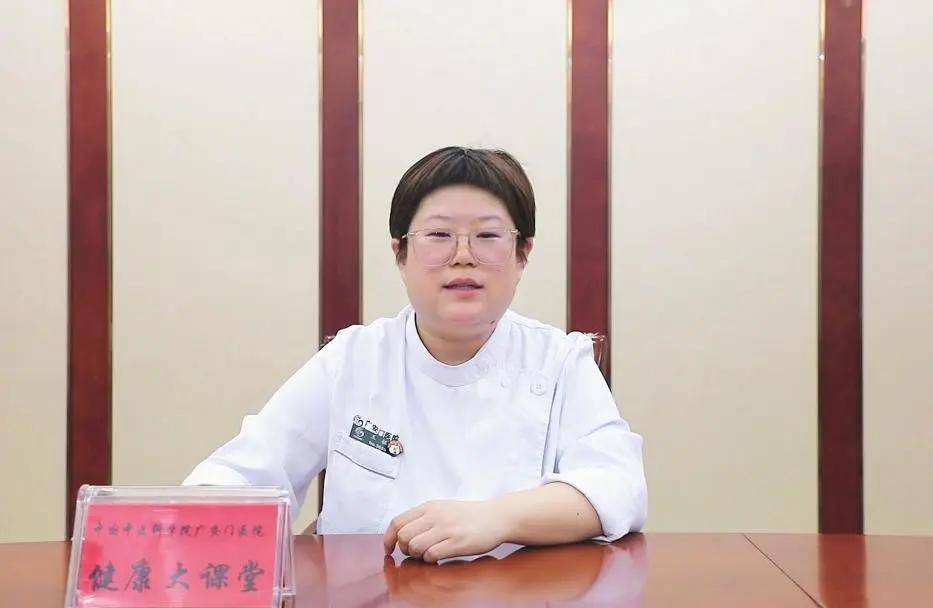 “让心强大你才强大”健康大课堂