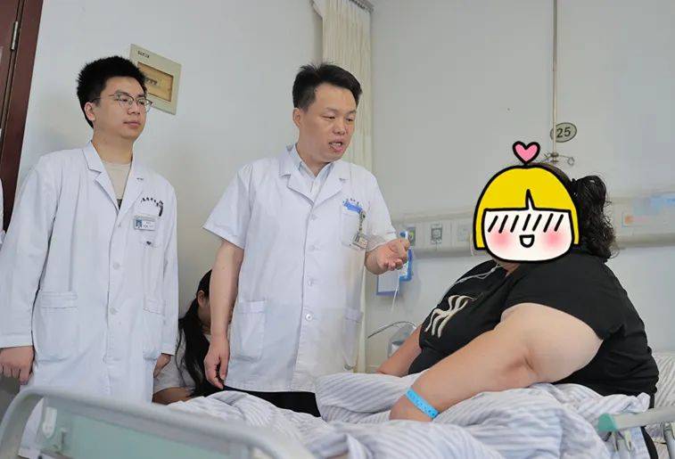 体重狂飙，母女相继“缩胃”减重！微创手术助力重塑人生