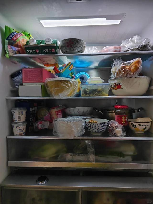 夏季，这5种食物别“二次加热”吃，用健康去省钱，不值！