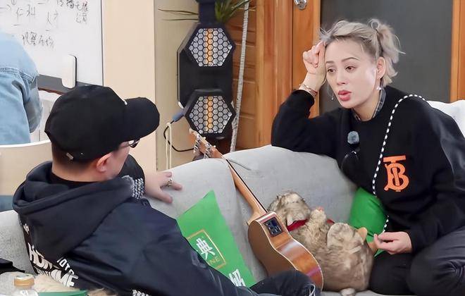 原创            汪峰宁静恋爱风波升级，举止和当年追章子怡一样，森林北评论沦陷