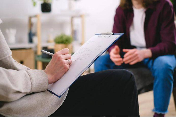 打工人心理健康指南:给心灵充充电