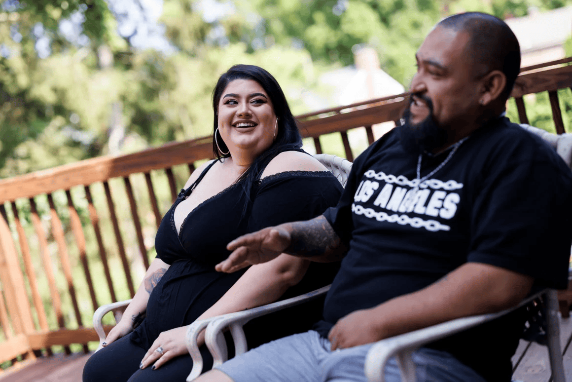 一家人自愿被驱逐出美国：“留在这里是一场赌博”