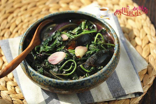 叶酸是黄瓜的17倍，钙是菠菜的3倍，7月要抓紧吃鲜嫩营养足强免疫