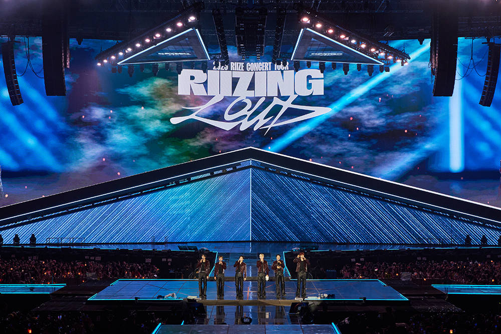 RIIZE开启首次单独演唱会巡演“RIIZING LOUD”序幕！动员3万1千名观众！