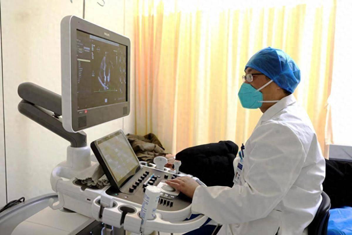 医生发现：不易长血管斑块的人，一般都有3个习惯，快看你有吗？