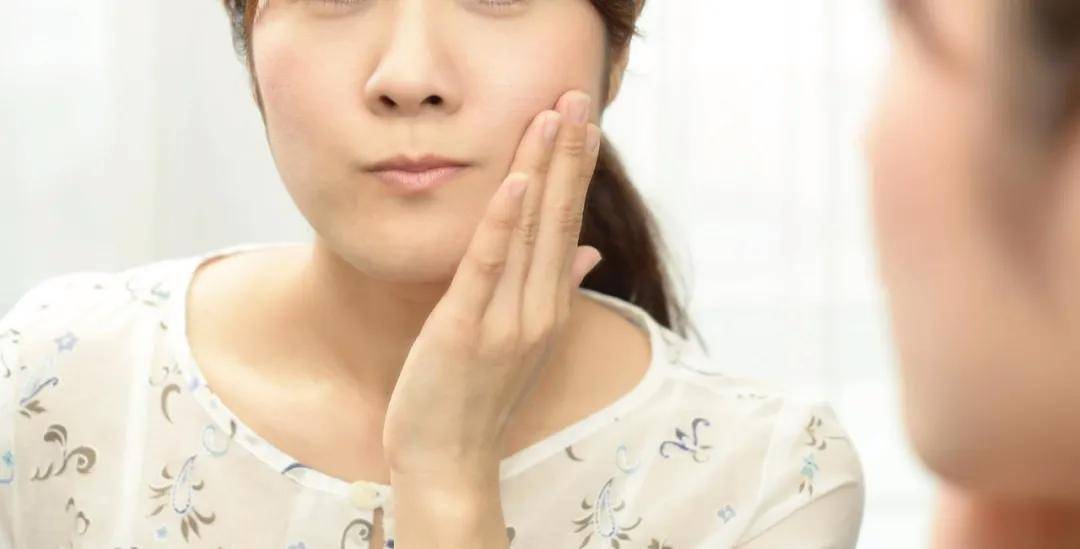 脾胃不好，看脸就知道！4个习惯很伤脾胃