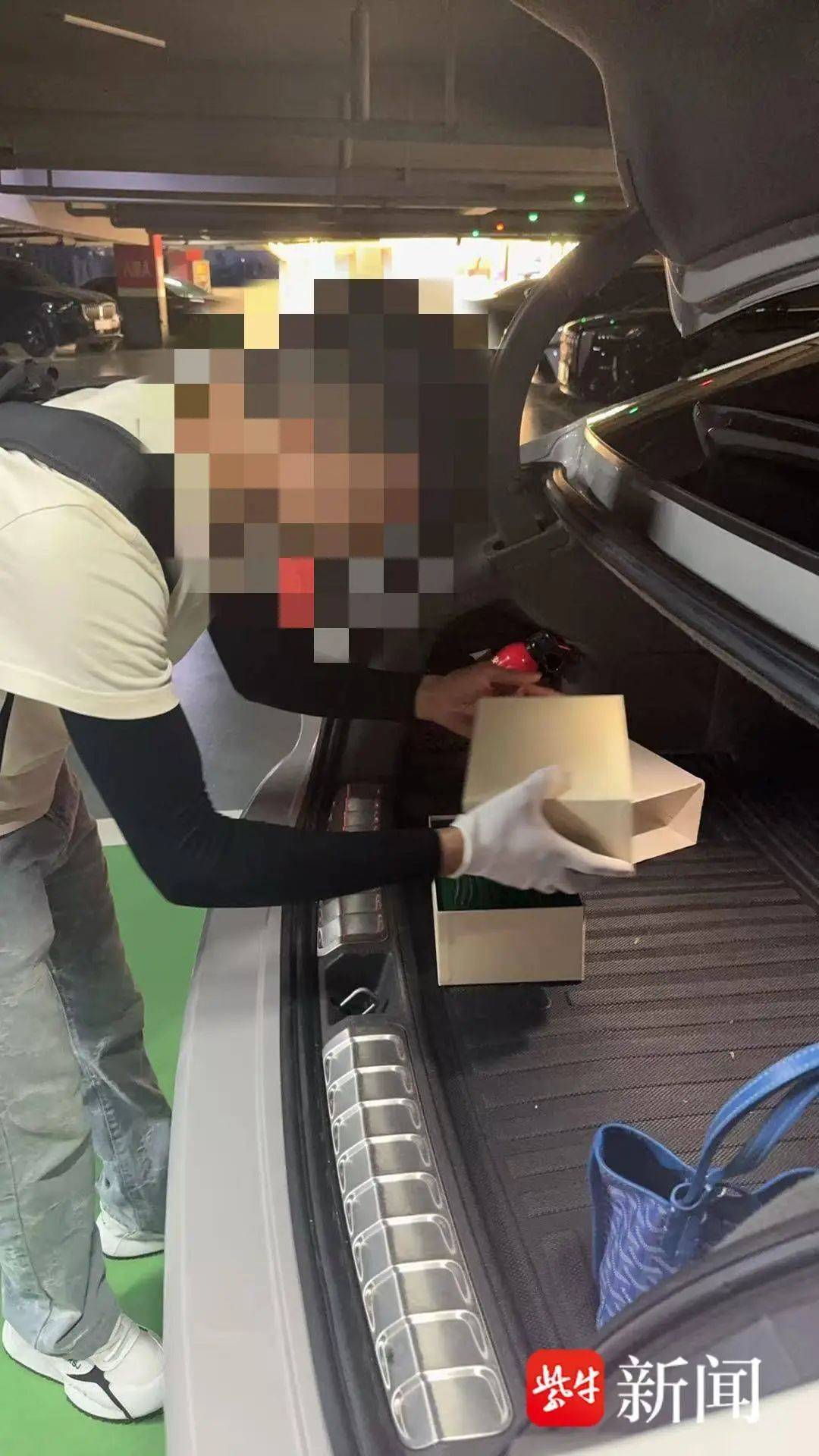 南京女子卖劳力士手表收到32万元，次日多张银行卡被冻结！警方：涉及电诈，由受害人直接汇款