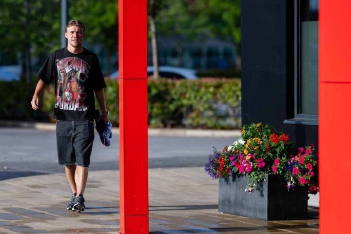 看看是谁回来了？曼联官方：第二批球员回归，开始季前训练