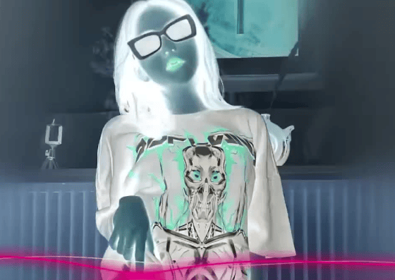 原创            梓渝又跳求佛dj版手势舞