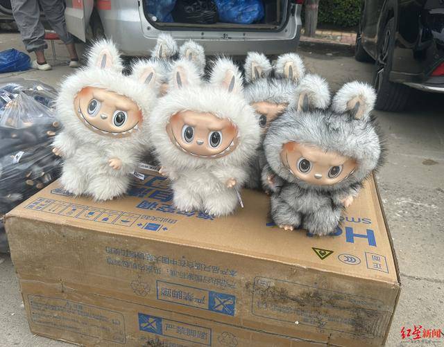 实探衡水盗版LABUBU大集：像卖菜一样摆摊卖，商家称如今订单变少生意难做