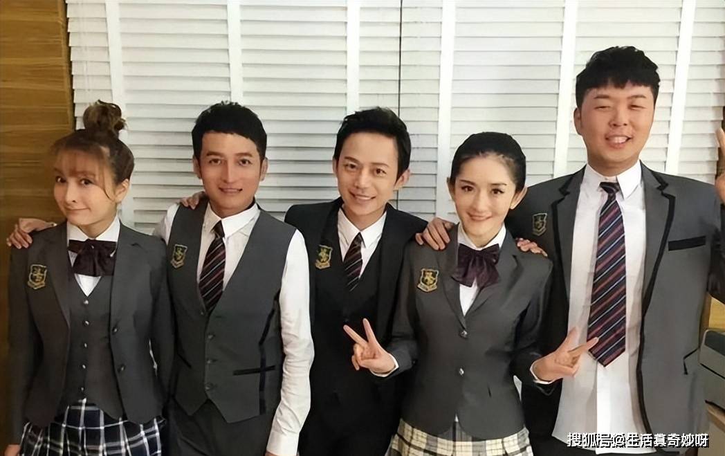 原创            从主持人到“精神病”传闻缠身，48岁李维嘉消失多年，现状堪忧