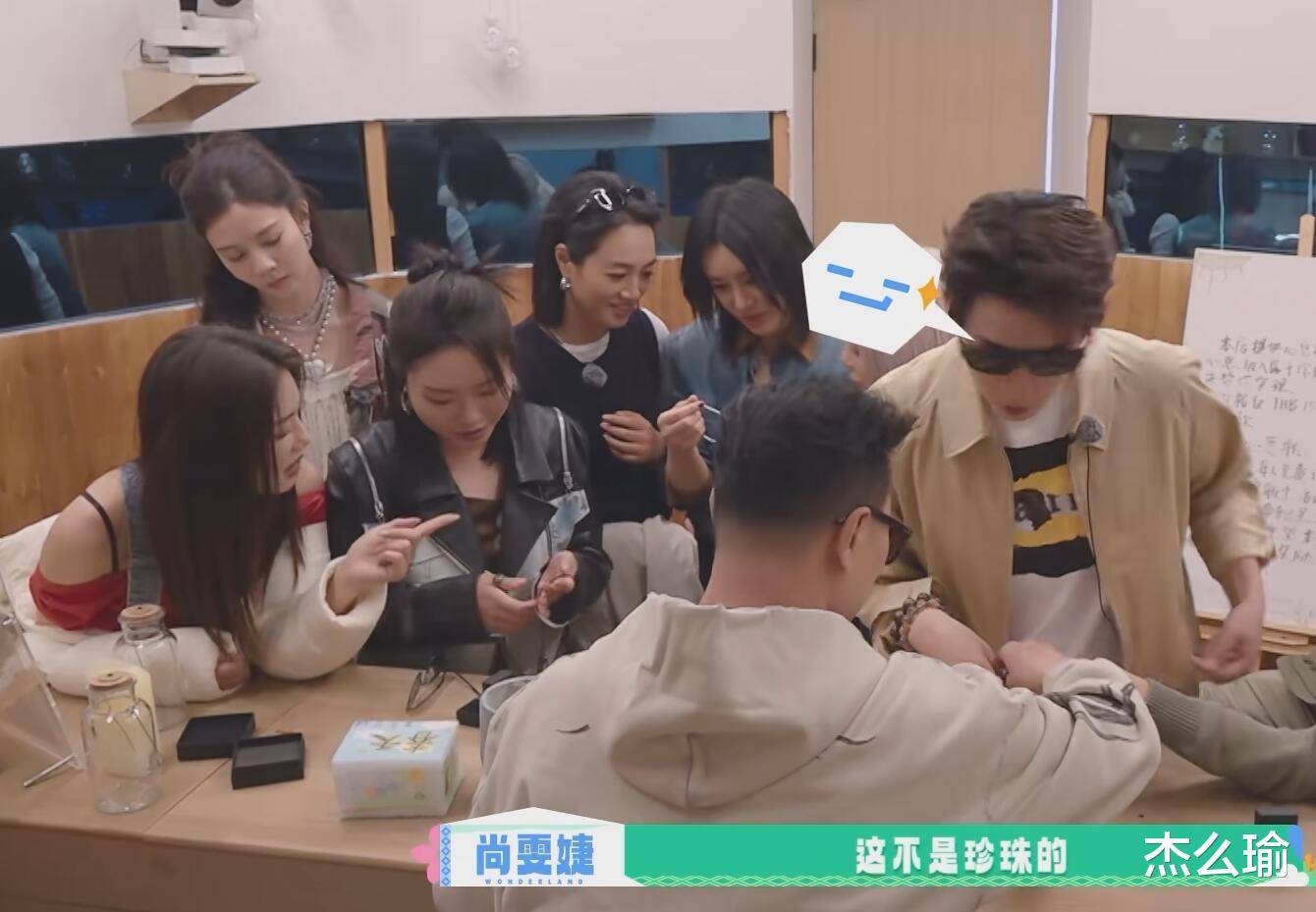 原创            尽管宁静疯狂暗示救场，尚雯婕还是因为没情商被骂上热搜了