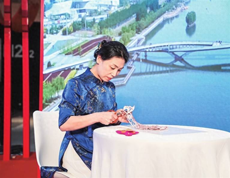 太原剪纸：镂空艺术蕴乾坤