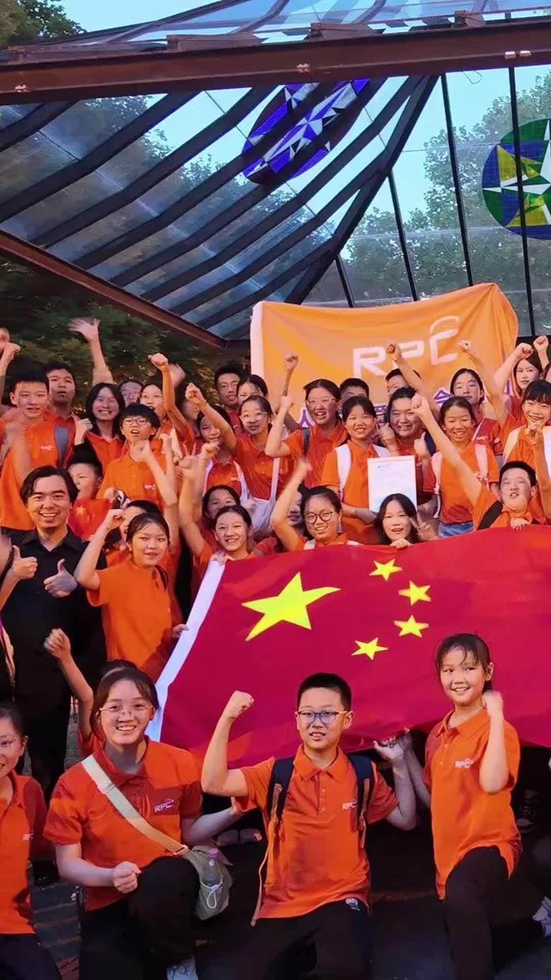 三冠加冕！武汉人文爱乐少年合唱团第十届国际青少年音乐节载誉而归