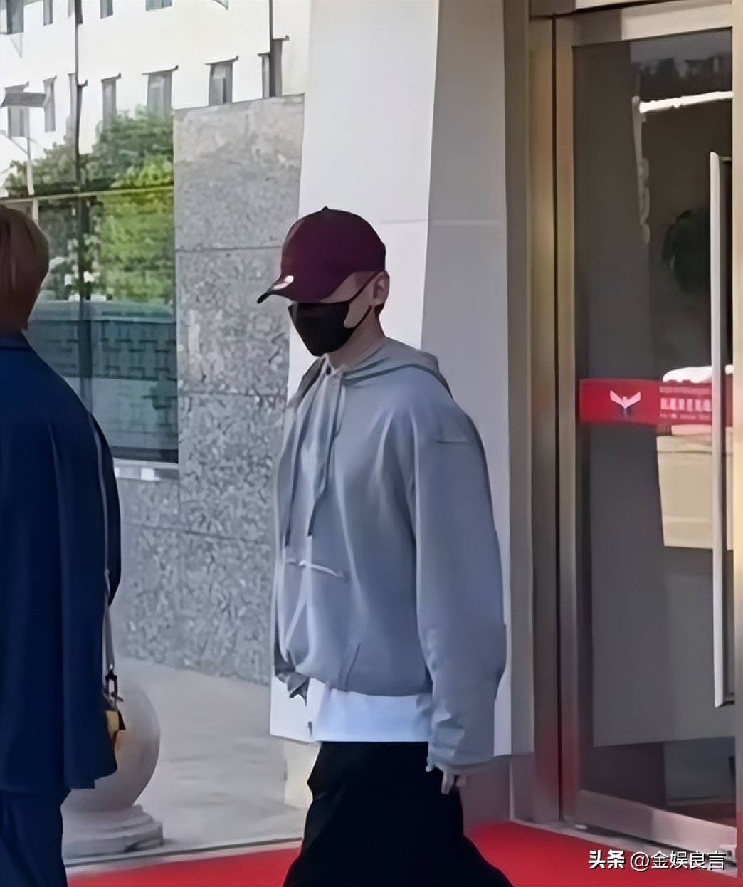 原创            《就出发3》西藏录制，贾冰瘦脱相，沈腾回春，黄景瑜憨笑揭秘