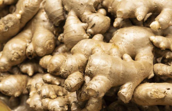 “夏吃姜”的好处你可能想不到，但三类人不适宜！