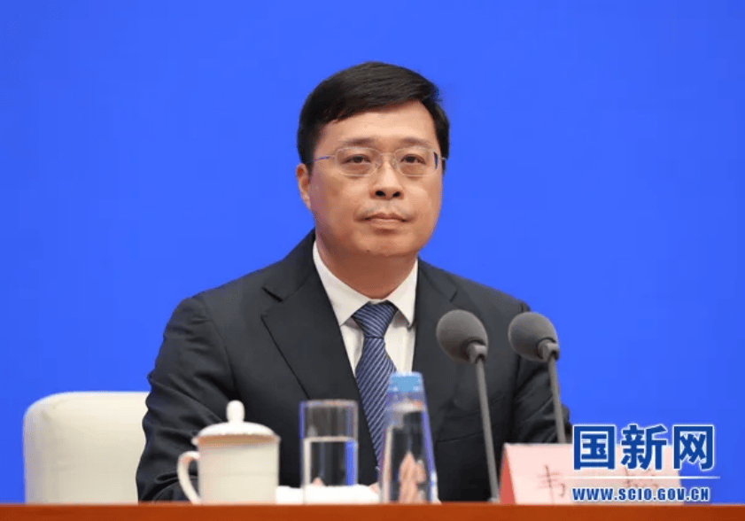 韦韬任广西壮族自治区代主席