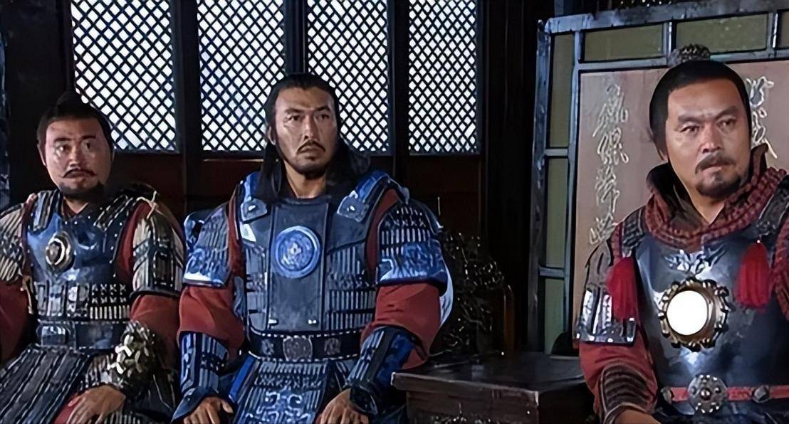 原创            李善长问刘伯温：朱元璋登基前会先杀哪个人？刘伯温说了3个字