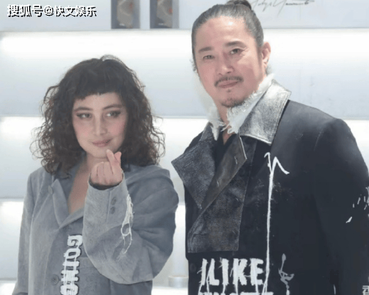 原创            赌王女婿陈子聪突然病重，何超仪停工，这对夫妻有钱但生活坎坷