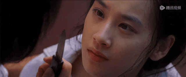 这次黄圣依终于不“装”大度了，字字不提杨子，却句句戳杨子心窝