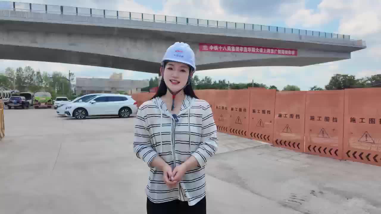 90分钟空中转体88度！孝昌万吨跨铁路立交桥精准对接