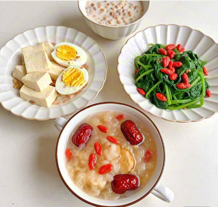 原创            内调外养！女生专属的养颜食谱大公开