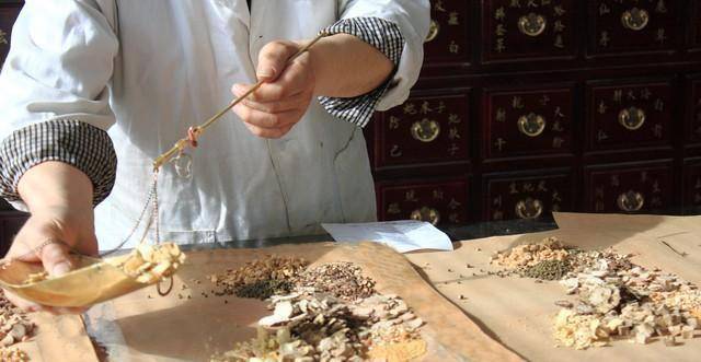 抗癌路上的“中成药帮手”：抑制癌细胞侵袭转移