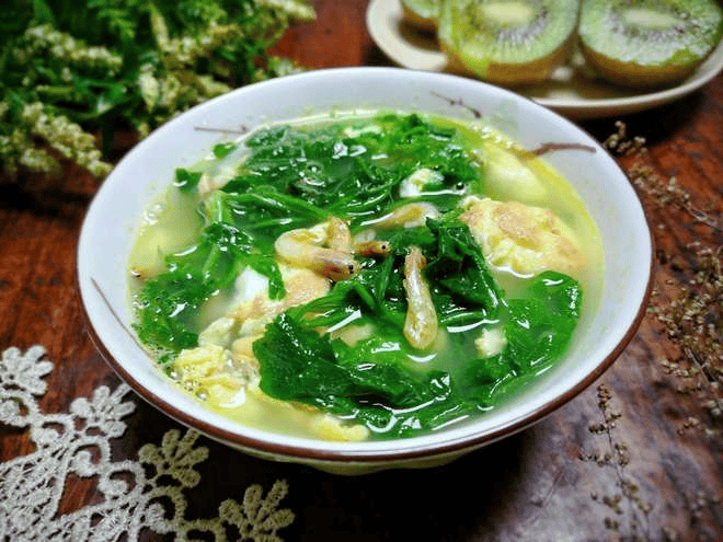 养生：喝荠菜肉丝汤的好处