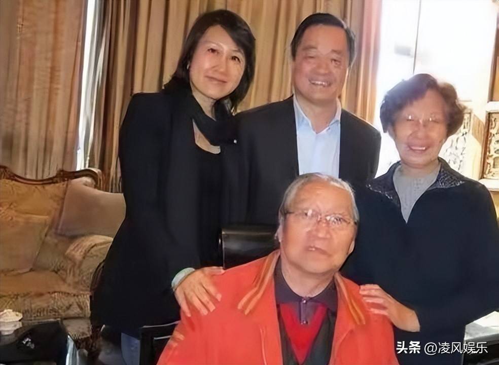 原创            张凯丽没想到，27岁女儿上综艺，竟让她老脸尽失