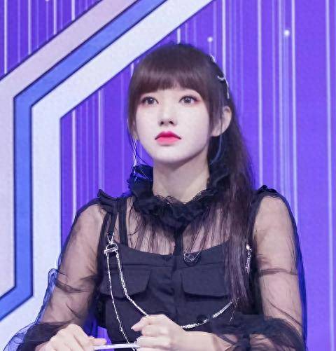 原创            程潇终于坦白！曾确诊精神疾病，与梁朝伟日本产子传闻已真相大白