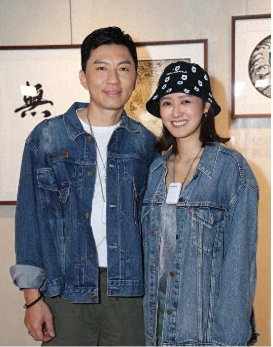 TVB男星因妻子喂食儿子引争议，霸气护妻怒怼网民，不喜欢别看