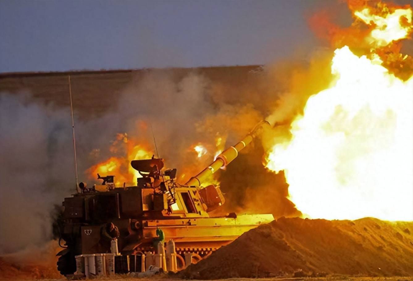 叙军1个师被炸，将领重伤身亡；以色列两万大军撤出加沙，战略重心转向叙利亚