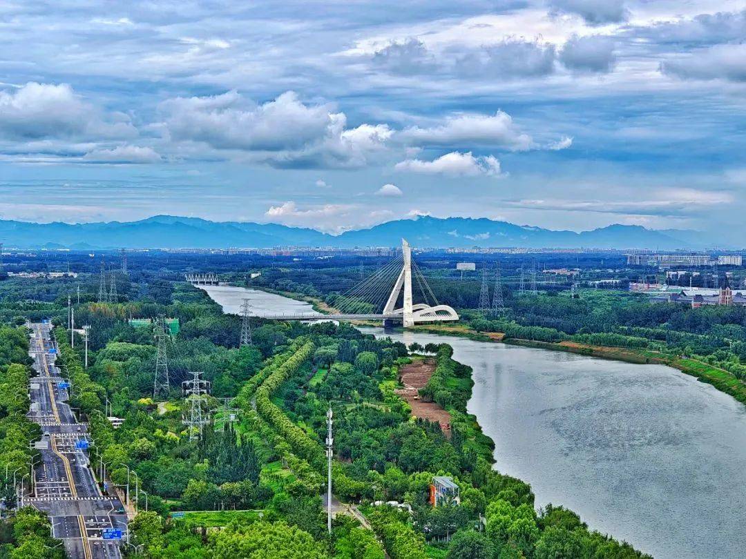 太治愈啦！副中心的晚霞美如油画——