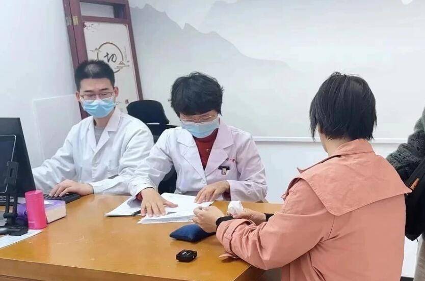 洪敏中医：夏天是脾胃最脆弱的时候！这七件伤脾胃的事