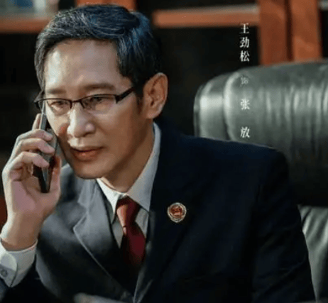 原创            导演回应《以法之名》被批烂尾