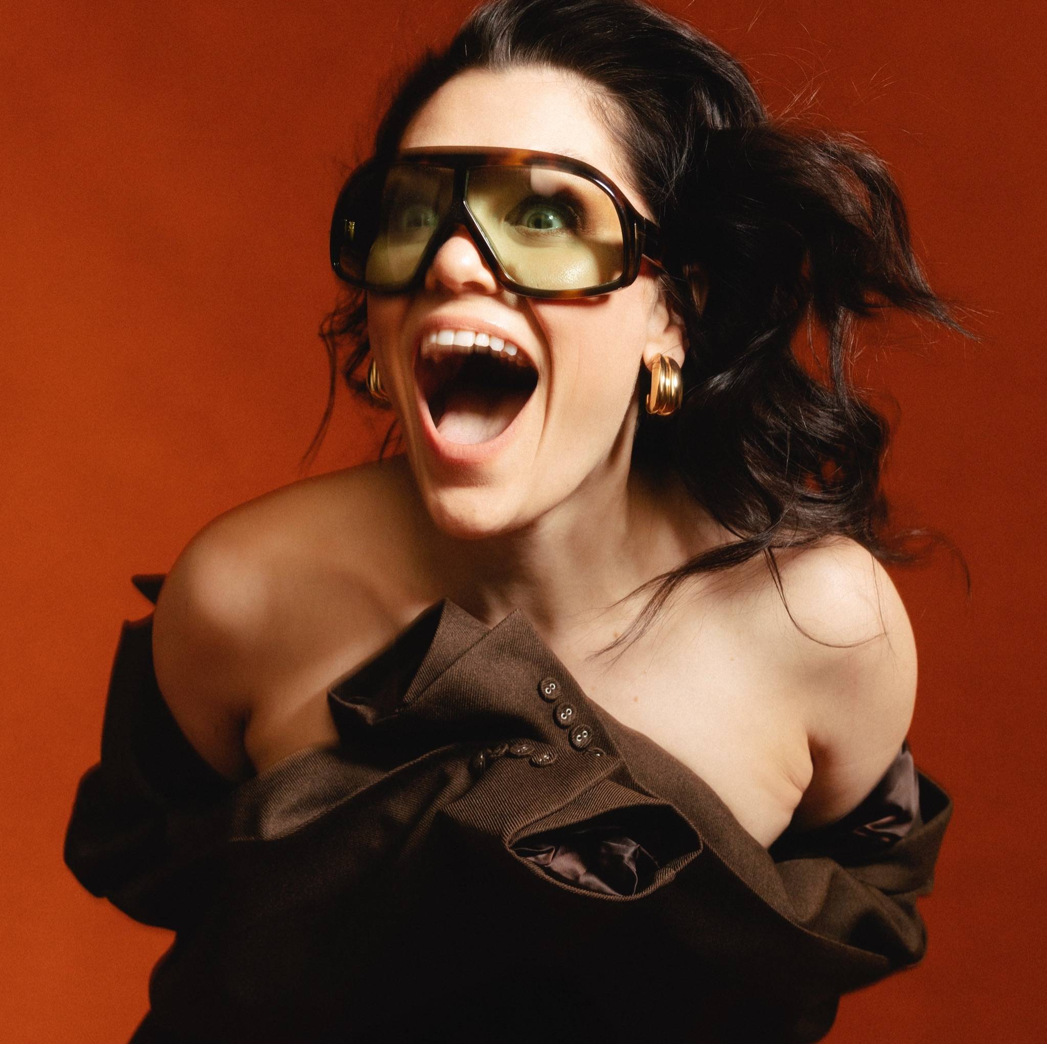 Jessie J《Living My Best Life》《No Secrets》不插电版释出 全新巡演今秋启程