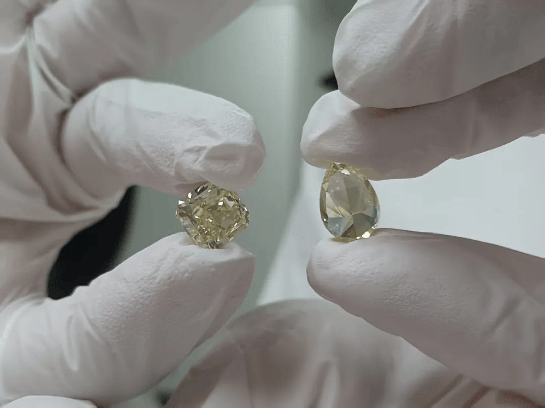 男子腰带藏11克拉钻石闯关被查，海关通报：价值超40万元，2颗钻石用纸包裹藏裤腰