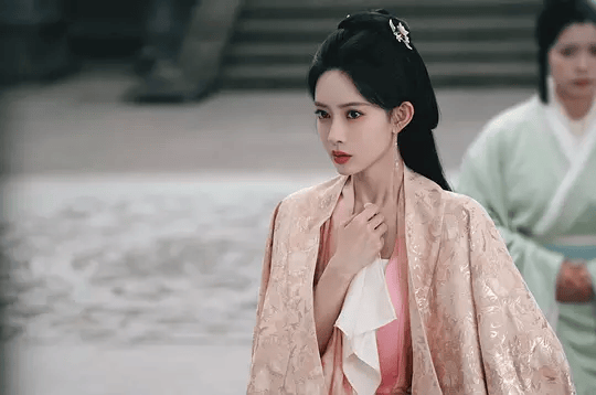 好评不断，男女主颜值演技在线，热度却没爆，这是为啥？