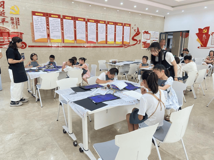 长春市绿园区文化馆开展少儿绘画创作活动