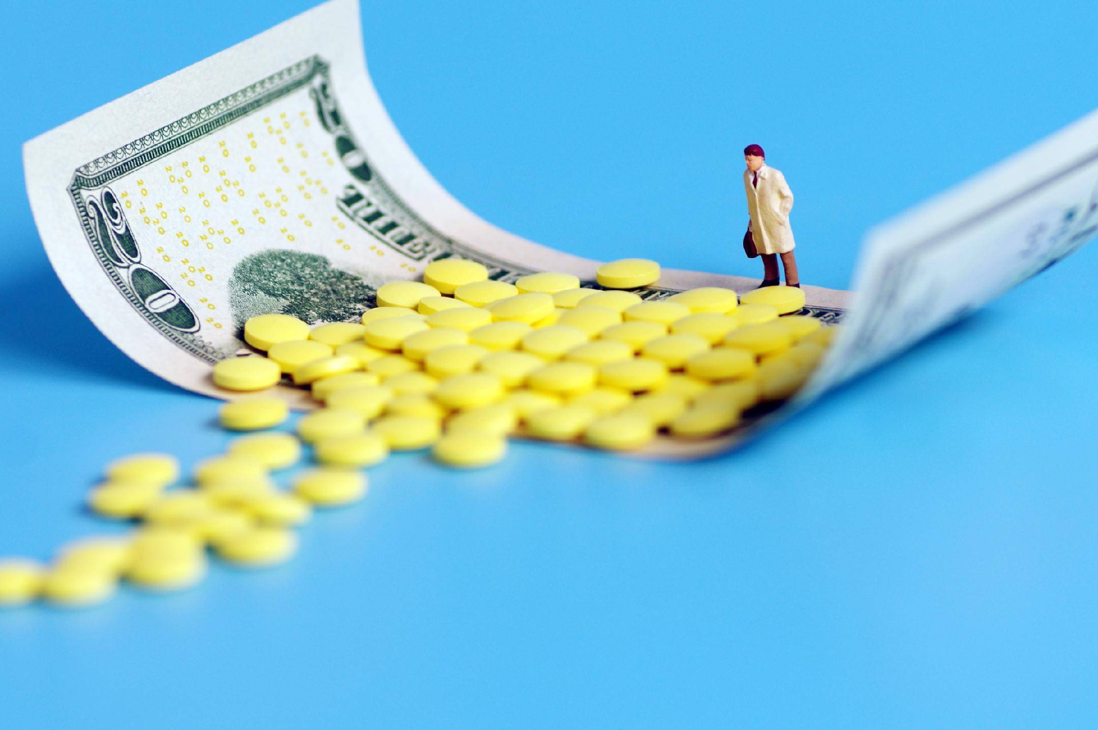 最高价差915倍，医保让中成药降价