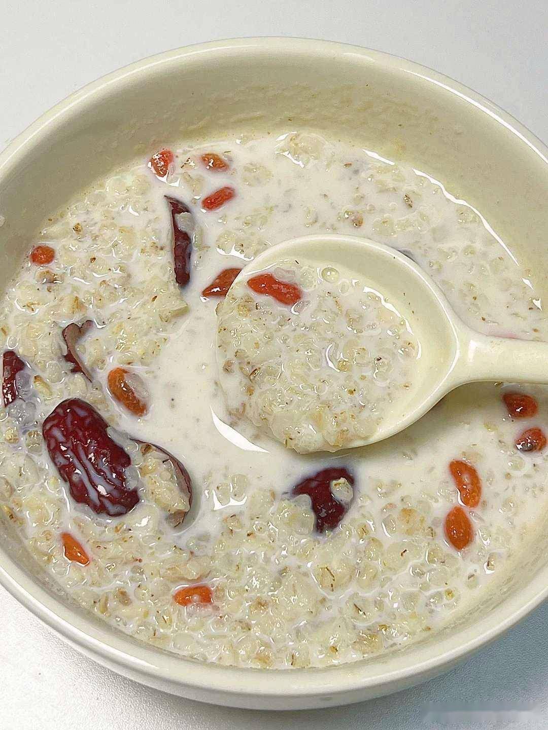 原创            久坐族代谢低？7款“刮油”食物赶紧安排，消化顺畅了 轻松瘦下来