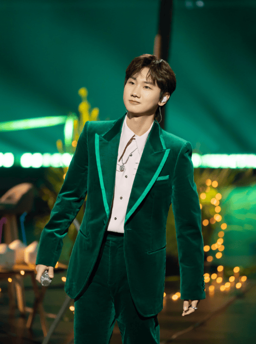 今天“爆”了热搜，他：我的歌，你不用唱了