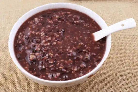 越吃血糖越高？医生提醒：这几种杂粮趁早远离，或导致血糖飙升