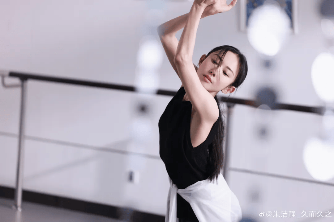 上海知名女演员：罹患乳腺癌，放化疗25次！最后一次治疗后，瞒着家人做了件事