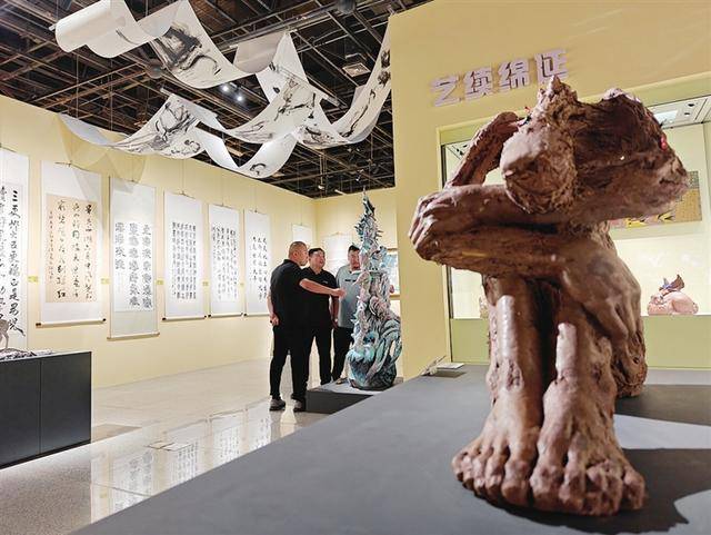 汇聚180位艺术家的200件(套)当代艺术作品 国际当代艺术展在山西博物院开展